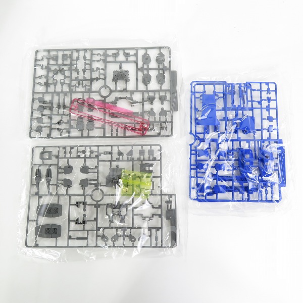 実際に弊社で買取させて頂いた【未組立】BANDAI/バンダイ 機動戦士ガンダム外伝 MG 1/100 RX-78-4 ガンダム4号機/ガンプラの画像 3枚目