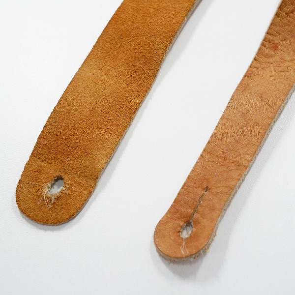 実際に弊社で買取させて頂いたAria Pro II/アリアプロ2 レザー調 ギターストラップ ベースストラップ ベージュ系の画像 3枚目