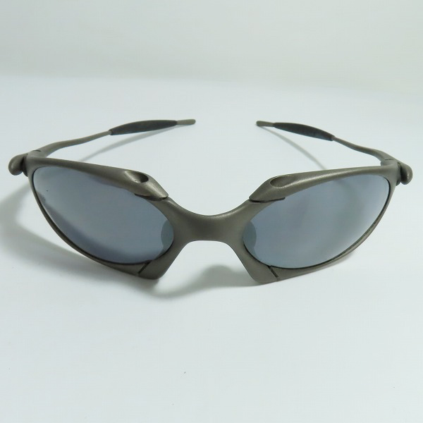 実際に弊社で買取させて頂いたOAKLEY/オークリー ROMEO ロメオ X-METAL/サングラス/アイウェア
