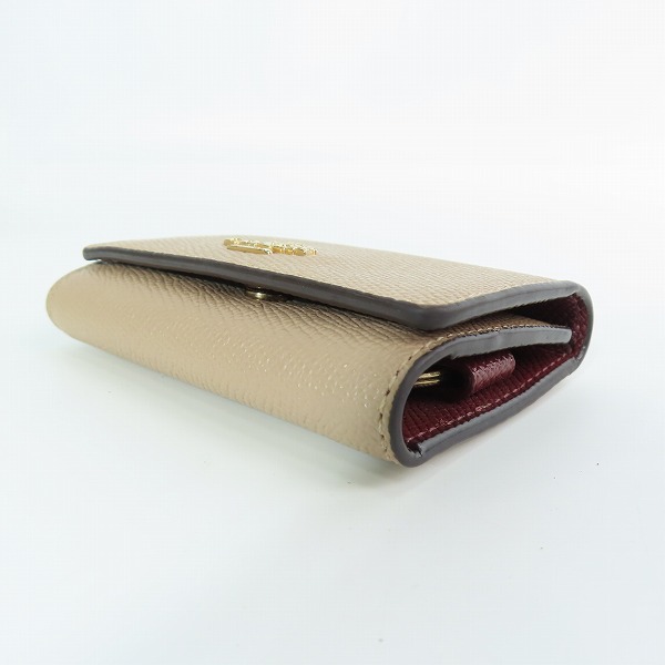 実際に弊社で買取させて頂いたCOACH/コーチ クロスグレインレザー 5連 リング キーケース F76741の画像 2枚目