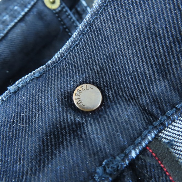 実際に弊社で買取させて頂いたDIESEL/ディーゼル D-STRUKT デニムパンツ W31L30の画像 9枚目