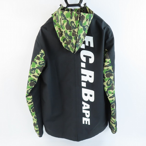 実際に弊社で買取させて頂いたA BATHING APE×F.C.R.B./アベイシングエイプ×F.C.レアルブリストル カモフラ ジャケット FCRB-190104/XLの画像 1枚目