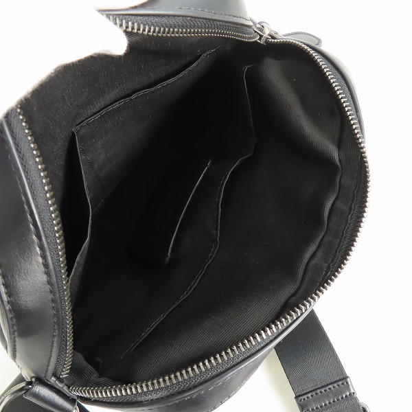 実際に弊社で買取させて頂いたCOACH/コーチ ショルダーバッグ レザー ブラック F73338の画像 4枚目