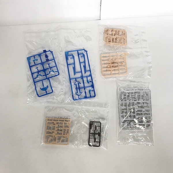 実際に弊社で買取させて頂いた【未組立】KOTOBUKIYA/コトブキヤ フレームアームズ ガール フレズヴェルク＝アーテル サマーバケーション Ver. 特典付きの画像 3枚目