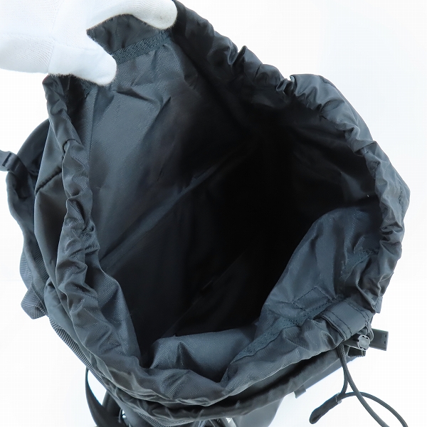 実際に弊社で買取させて頂いたPORTER/ポーター HEAT/ヒート リュックサック バックパック マグライト付き 703-06301の画像 3枚目