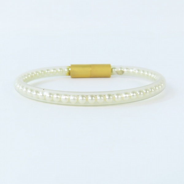 実際に弊社で買取させて頂いたCHANEL/シャネル チューブブレスレット フェイクパール 00 Sの画像 4枚目