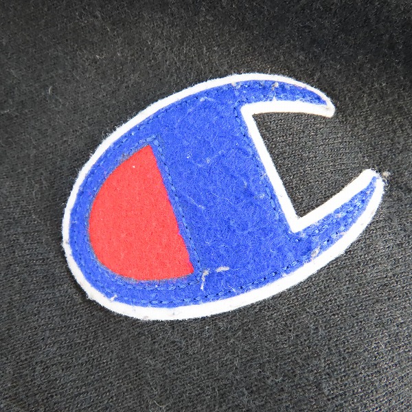 実際に弊社で買取させて頂いたChampion/チャンピオン REVERSE WEAVE/リバースウィーブ プルオーバーパーカー ブラック GF68/2XLの画像 5枚目