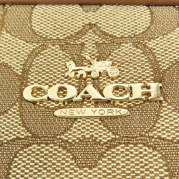 実際に弊社で買取させて頂いたCOACH/コーチ ショルダーバッグ ミニ ジェイミー カメラ バッグ シグネチャー ジャカード CO927の画像 4枚目