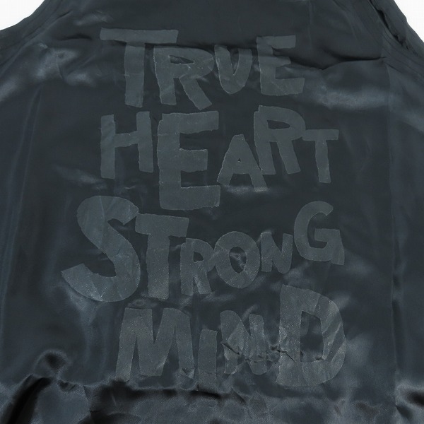 実際に弊社で買取させて頂いたBLACK COMME des GARCONS/ブラック コムデギャルソン AD2022 グラフィック タンクトップ 1J-B018/Lの画像 4枚目