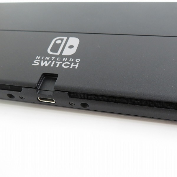 実際に弊社で買取させて頂いた任天堂 Nintendo Switch/ニンテンドースイッチ 有機ELモデル 本体 HEG-001/ホリ グリップコントローラー付き【簡易動作確認済】の画像 4枚目
