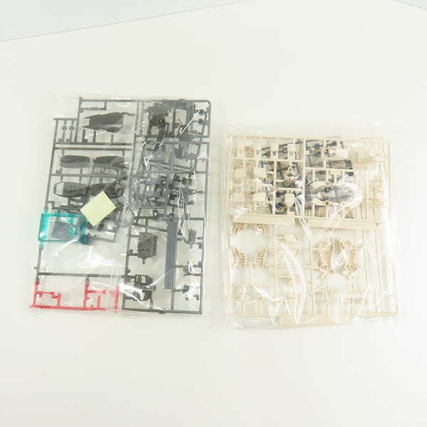 実際に弊社で買取させて頂いた【未組立】BANDAI/バンダイ  HG 1/144 機動戦士ガンダム0080 RGM-79G GM COMMAND/ジム・コマンドの画像 1枚目