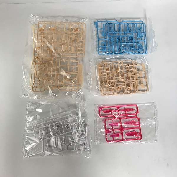 実際に弊社で買取させて頂いた【未組立】KOTOBUKIYA/コトブキヤ メガミデバイス 1/1 朱羅 忍者 蒼衣の画像 1枚目