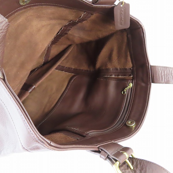 実際に弊社で買取させて頂いたCOACH/コーチ オールドコーチ レザー トートバッグ ブラウン 4082の画像 3枚目