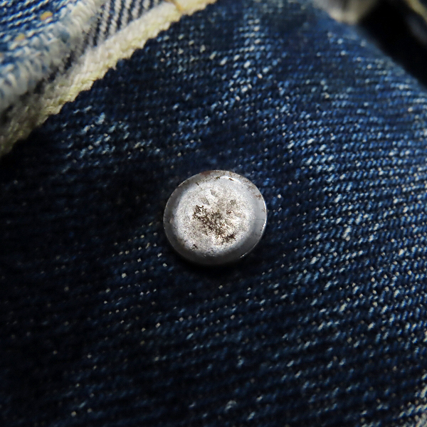 実際に弊社で買取させて頂いたLEVI'S/リーバイス ヴィンテージ 2nd/セカンド 革パッチ 両面均等Ｖ ビックＥ デニムジャケットの画像 5枚目