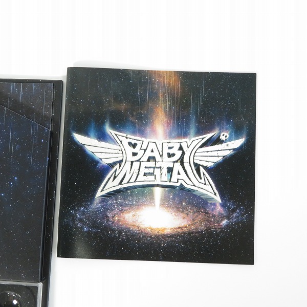 実際に弊社で買取させて頂いたBABYMETAL/ベビーメタル METAL GALAXY -THE ONE LIMITED EDITION- THE ONE会員限定 2CD + DVDの画像 5枚目