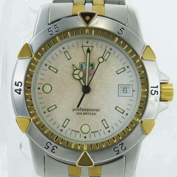 実際に弊社で買取させて頂いたTAG HEUER/タグホイヤー タグホイヤー プロフェッショナル200 腕時計 955.706G【動作未確認】
