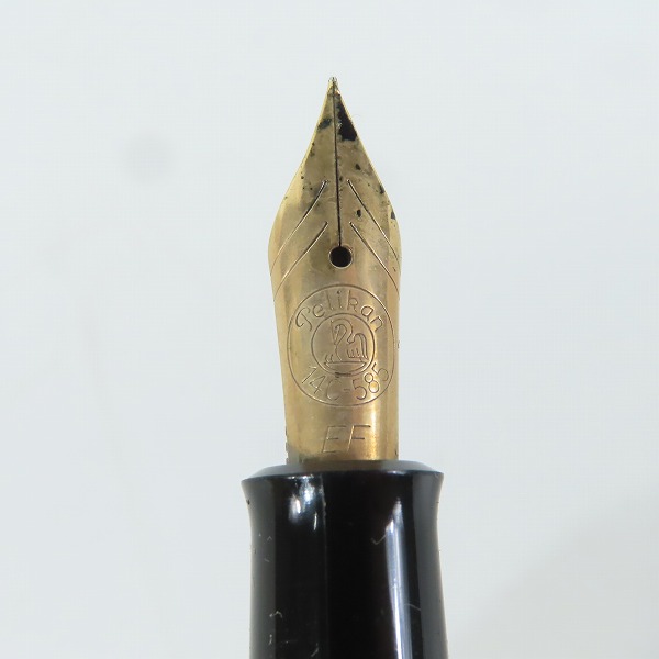 実際に弊社で買取させて頂いたPELIKAN/ペリカン スーべレーン グリーンストライプ キャップ式万年筆 ペン先14C-585 EFの画像 5枚目