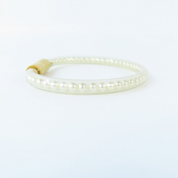 実際に弊社で買取させて頂いたCHANEL/シャネル チューブブレスレット フェイクパール 00 Sの画像 2枚目