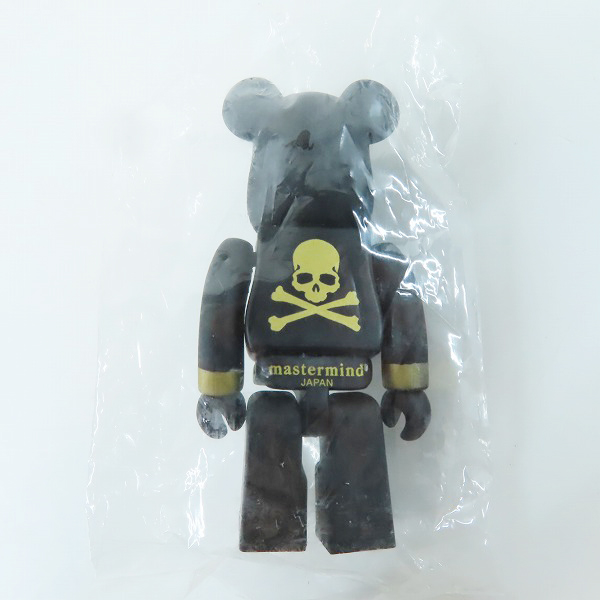 実際に弊社で買取させて頂いた【未開封】A BATHING APE×mastermind JAPAN×BE@RBRICK/エイプ×マスターマインド×ベアブリック 100% フィギュアの画像 1枚目