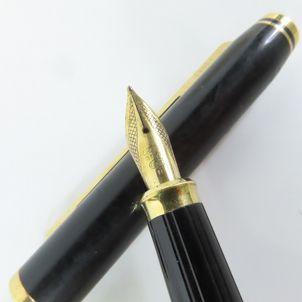 実際に弊社で買取させて頂いたCROSS/クロス ペン先 18K/750M 万年筆