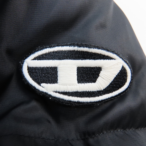 実際に弊社で買取させて頂いたDIESEL /ディーゼル リバーシブル BIGロゴ フルジップ 中綿 ジャケットW-JUPITER/XSの画像 6枚目