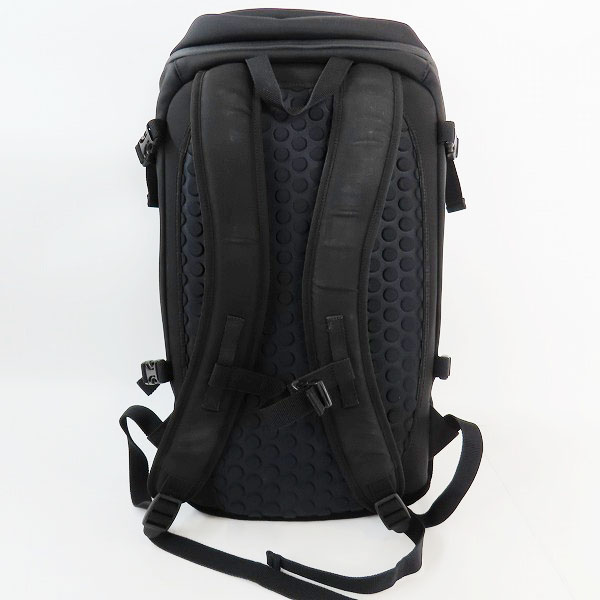 実際に弊社で買取させて頂いたMONCLER GENIUS 7×FRAGMENT/モンクレール×フラグメントデザイン BACKPACK バックパックの画像 1枚目