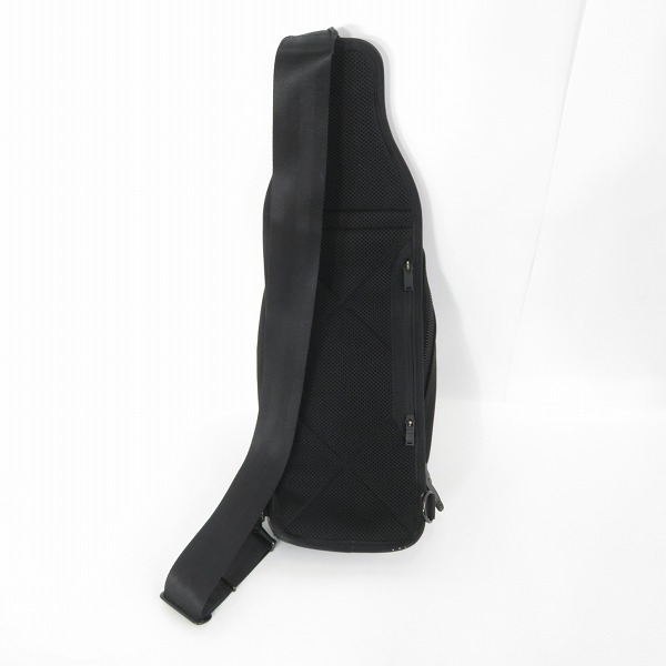 実際に弊社で買取させて頂いたPORTER/ポーター HEAT/ヒート ワンショルダーバッグ/ボディバッグの画像 1枚目