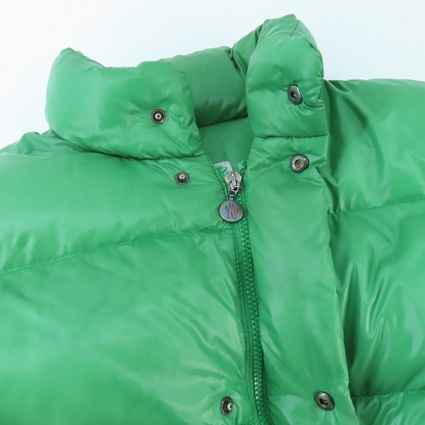 実際に弊社で買取させて頂いたMONCLER/モンクレール TISSU MATERIAL STOFF ダウンジャケット 41313/50/68950/0の画像 2枚目