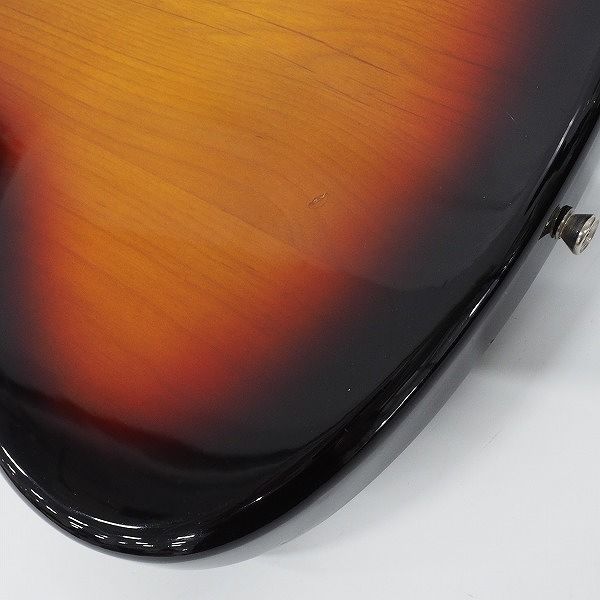 実際に弊社で買取させて頂いた ★Bacchus/バッカス UNIVERSE SERIES ジャズベースType 4弦エレキベース ソフトケース付 の画像 7枚目