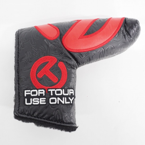 実際に弊社で買取させて頂いたScotty Cameron/スコッティキャメロン Hot Head Harry FOR TOUR USE ONLY サークルT パター用 ヘッドカバーの画像 1枚目