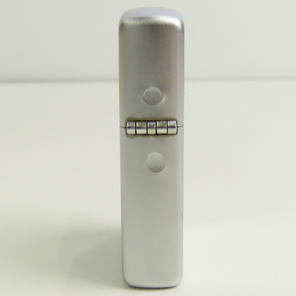 実際に弊社で買取させて頂いたZIPPO/ジッポー 1947 Chrysler Saratoga The Famous Zippo Car 2004年製の画像 2枚目