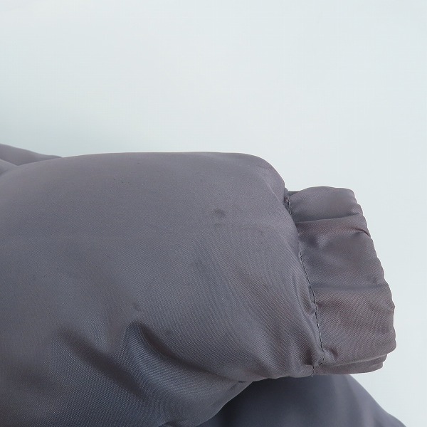 実際に弊社で買取させて頂いたCarhartt/カーハート ダウンジャケット 05011-76/XLの画像 7枚目