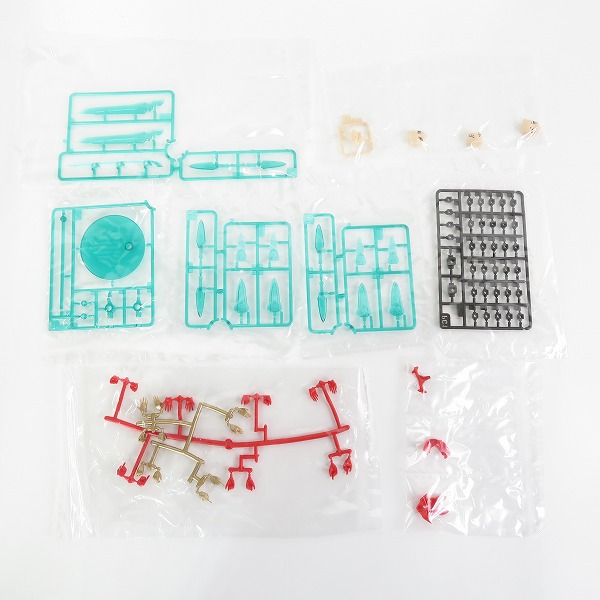 実際に弊社で買取させて頂いた【未組立】KOTOBUKIYA/コトブキヤ メガミデバイス 1/1 朱羅 九尾 火舞羅 ショップ限定品/プラモデルの画像 2枚目