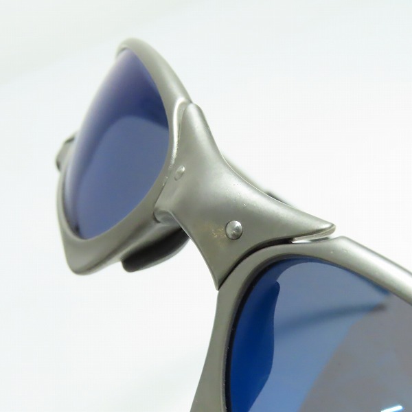 実際に弊社で買取させて頂いたOAKLEY/オークリー  PENNY/ペニー X-METAL/エックスメタル チタニウム サングラス/アイウェアの画像 6枚目