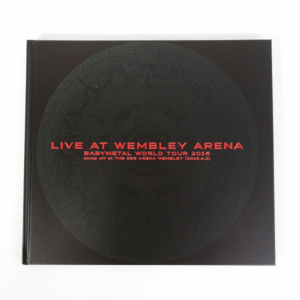 実際に弊社で買取させて頂いたBABYMETAL/ベビーメタル LIVE AT WEMBLEY ARENA WORLD TOUR 2016 THE ONE LIMITED EDITION Blu-ray + CDの画像 4枚目