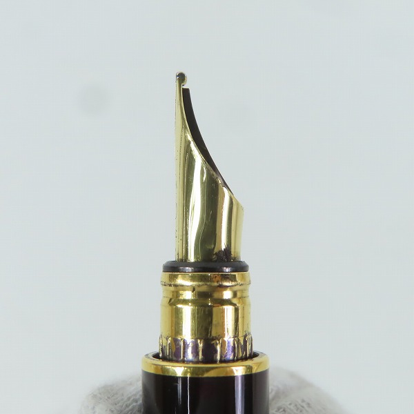 実際に弊社で買取させて頂いたS.T.Dupont/デュポン 万年筆 ペン先18K-750Mの画像 7枚目