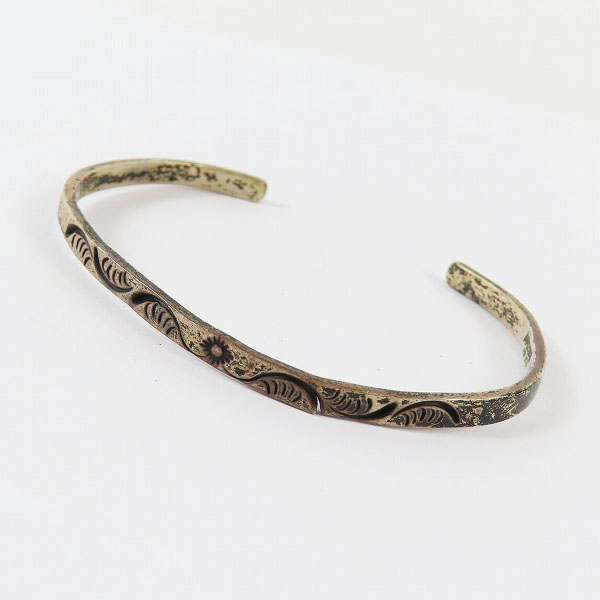 実際に弊社で買取させて頂いた【難有】ARIZONA FREEDOM/アリゾナフリーダム 太陽神 平打 シルバー バングル