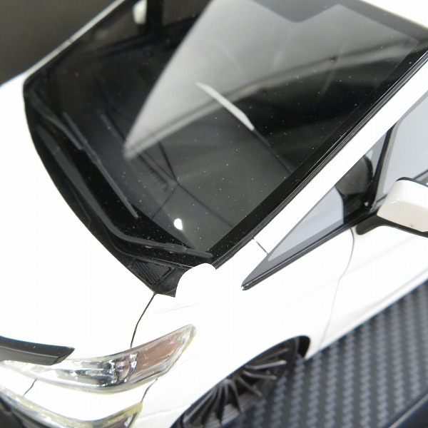 実際に弊社で買取させて頂いたイグニッションモデル 1/18 Toyota Vellfire/トヨタ ヴェルファイア H30W ZG ホワイト/ミニカーの画像 6枚目