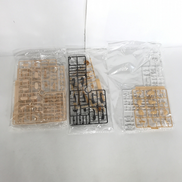 実際に弊社で買取させて頂いた【未組立】KOTOBUKIYA/コトブキヤ フレームアームズ ガール フレズヴェルク＝アーテル サマーバケーション Ver. 特典付きの画像 1枚目