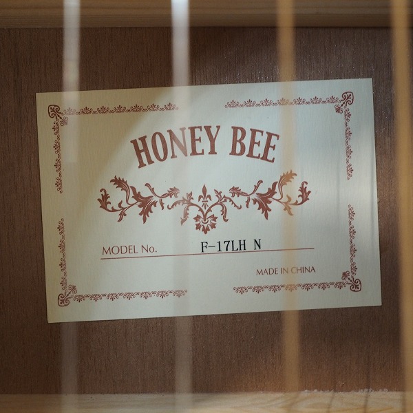 実際に弊社で買取させて頂いた★HONEY BEE/ハニービー F-17LH N アコースティックギター/アコギ  レフティ/左きき用 ソフトケース付の画像 4枚目