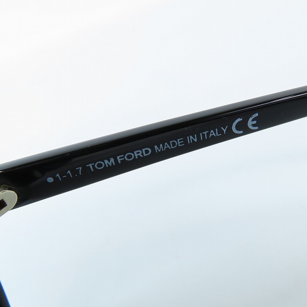 実際に弊社で買取させて頂いたTOM FORD/トムフォード 度入りサングラス/アイウェア TF5405-F 001の画像 5枚目