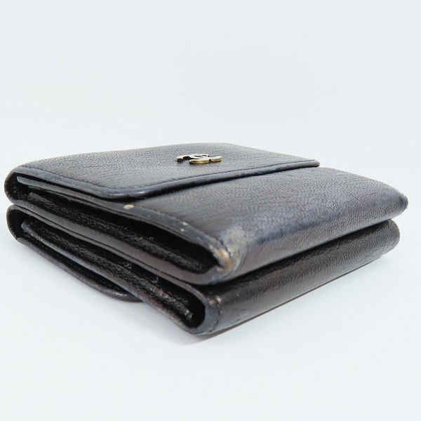 実際に弊社で買取させて頂いた(2)CHANEL/シャネル ココボタン Ｗホック レザー 二つ折り財布 コンパクトウォレット ブラックの画像 2枚目