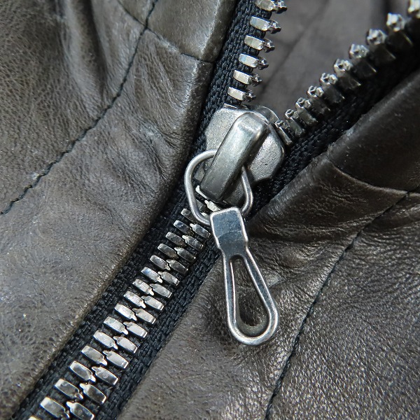 実際に弊社で買取させて頂いた【難有り】JULIUS/ユリウス 仔羊皮 RAM SKIN/LEATHER ミリタリー ジップ ライダース ジャケット/1の画像 6枚目