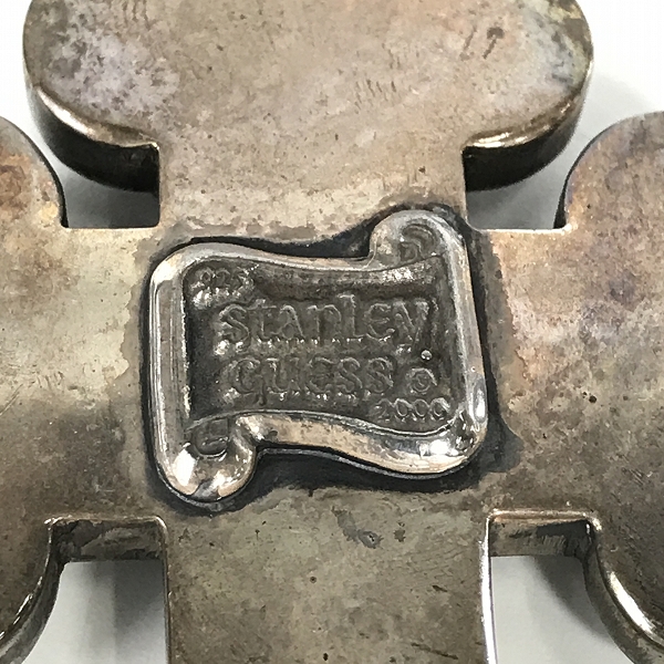 実際に弊社で買取させて頂いたSTANLEY GUESS/スタンリーゲス ウッドインレイド ガンズクロス/スモールスカル ペンダントトップ/ネックレスの画像 3枚目
