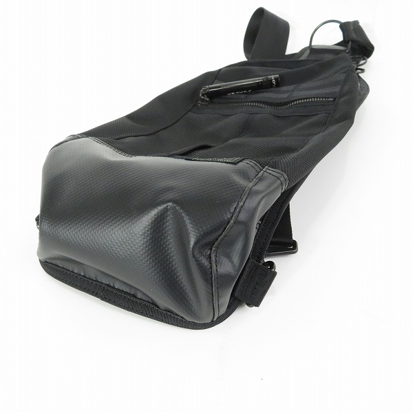 実際に弊社で買取させて頂いたPORTER/ポーター HEAT/ヒート ワンショルダーバッグ/ボディバッグの画像 2枚目