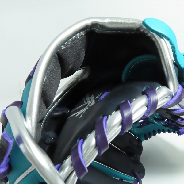 実際に弊社で買取させて頂いたRawlings/ローリングス 軟式/オールラウンド用 ハイパーテックカラーシンク グラブ/グローブ GR4HTCN55Wの画像 3枚目