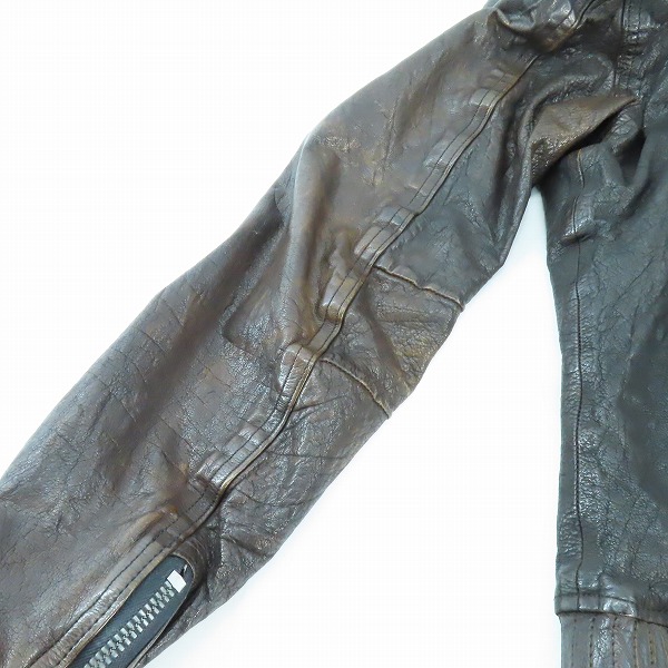 実際に弊社で買取させて頂いたISAMU KATAYAMA BACKLASH/イサム カタヤマ バックラッシュ ジップアップレザージャケット 982-02/Mの画像 4枚目