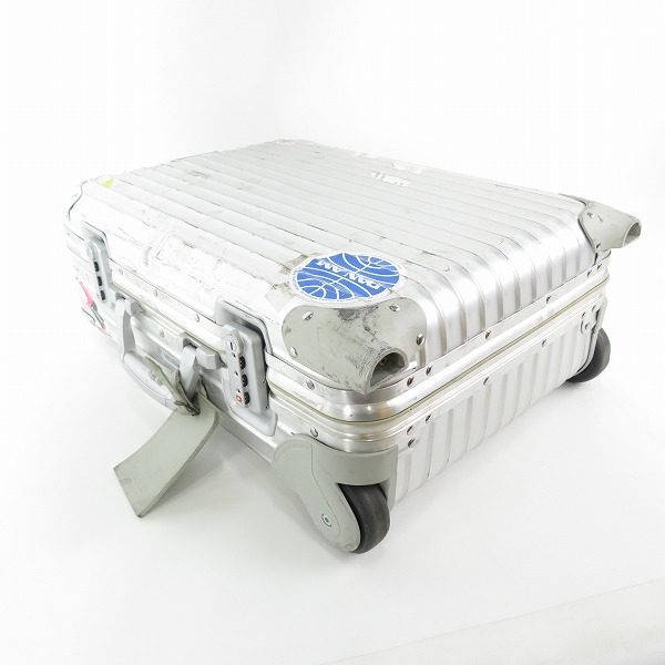 実際に弊社で買取させて頂いたRIMOWA/リモワ トパーズ チタニウム キャビン マルチホイール 2輪 キャリーケース 32L/920.52の画像 3枚目