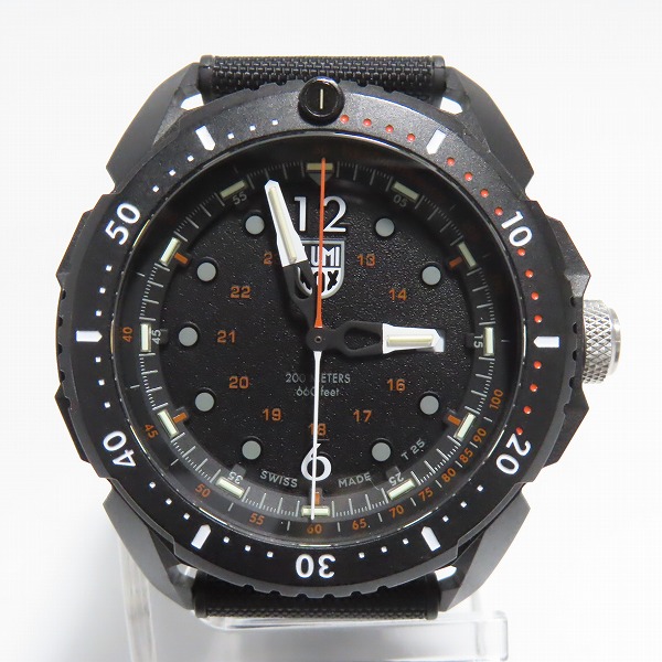 実際に弊社で買取させて頂いたLUMINOX/ルミノックス ICE-SAR ARCTIC 1050 SERIES 腕時計 Ref.1052