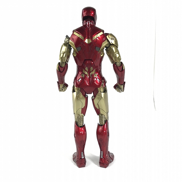 実際に弊社で買取させて頂いたホットトイズ マーベルスタジオ10周年 1/6スケールフィギュア アイアンマン マーク46(コンセプト・アート版)【動作未確認】の画像 3枚目